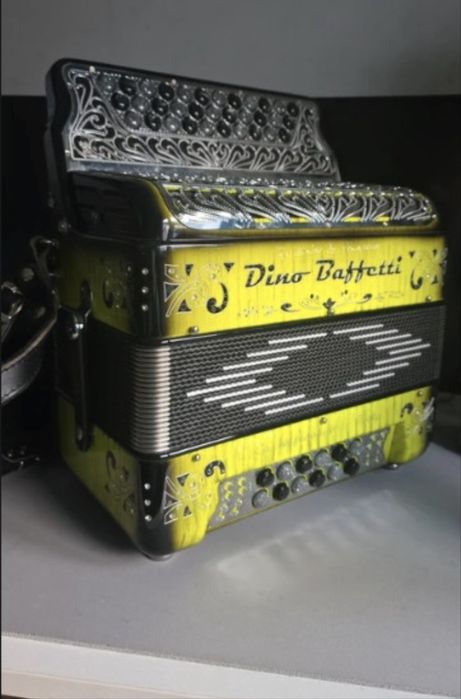 Dino baffetti (Sol/Do/Fa)