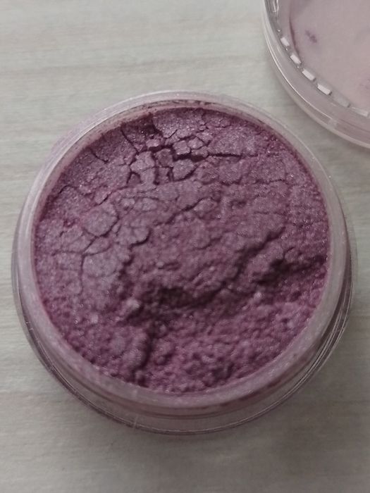 Cień do powiek MAC Cosmetics pudrowy róż