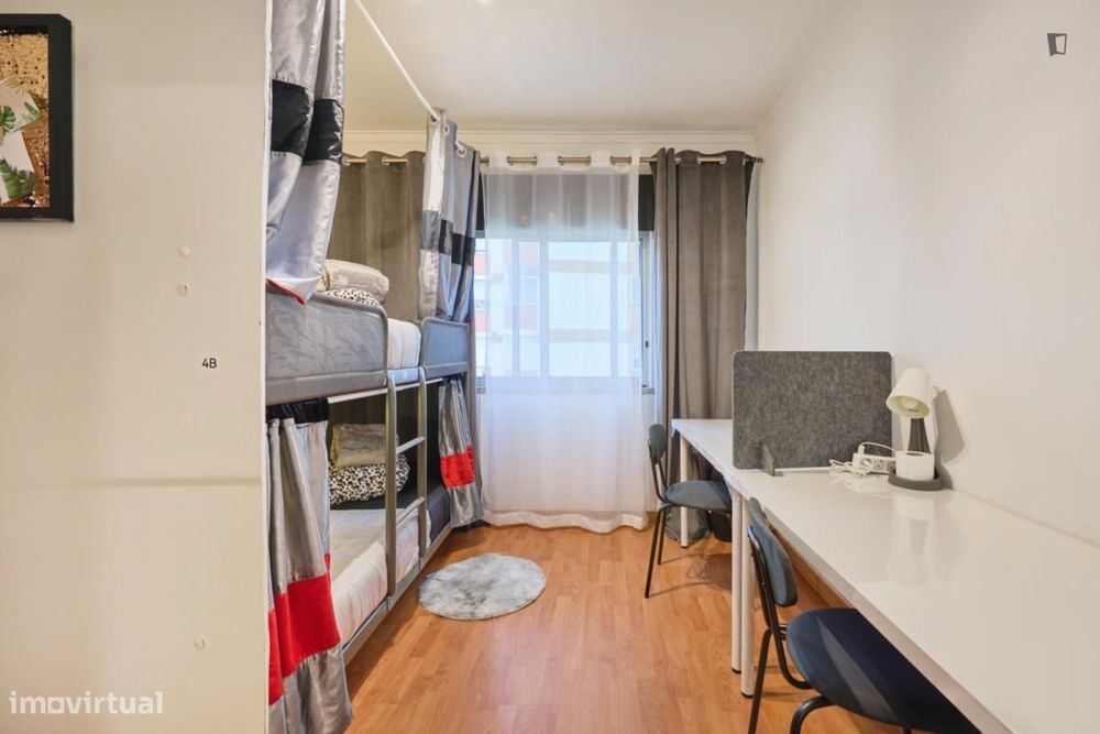 Cama - localizado em Lisbon