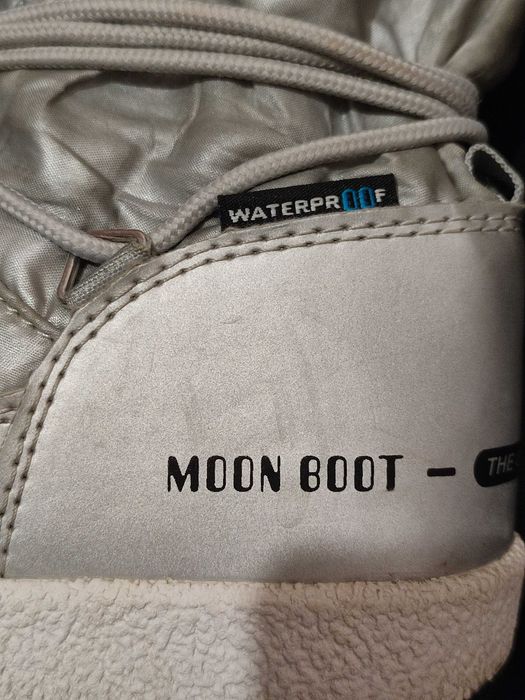 Дитячі зимові чобітки Moon Boot Original  EU 32