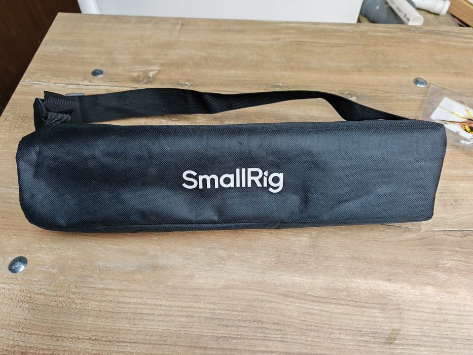 Statyw trojnóg smallrig T-10.