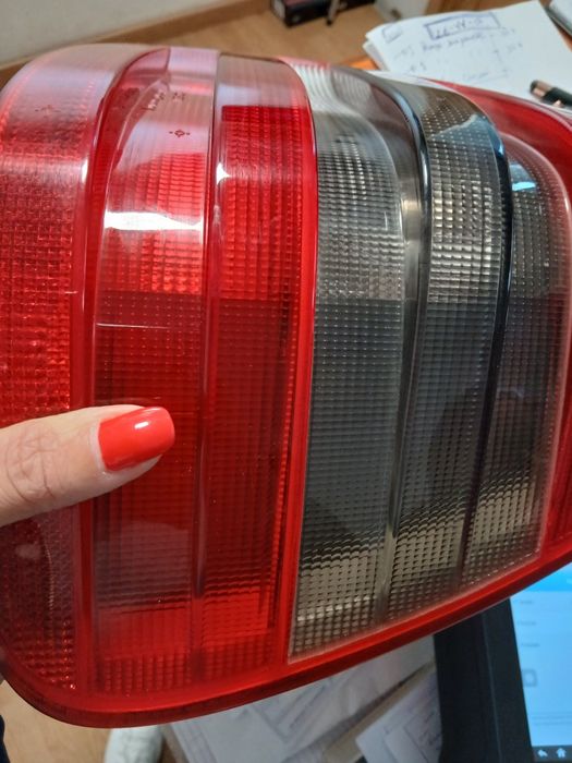 Farolim trás direito Mercedes W202