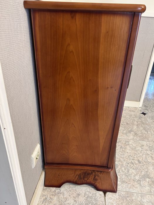 Movel aparador cerejeira