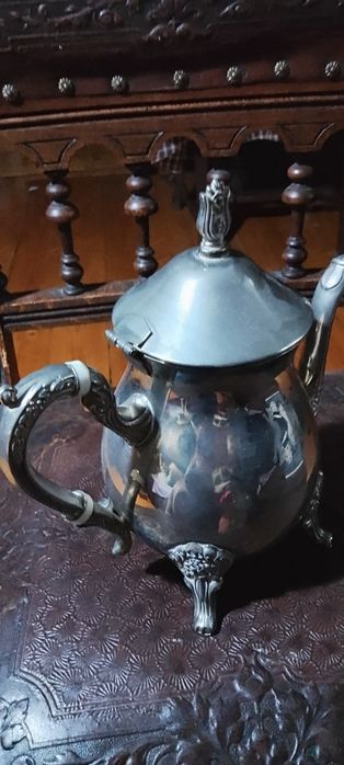 Dzbanek do kawy plater.