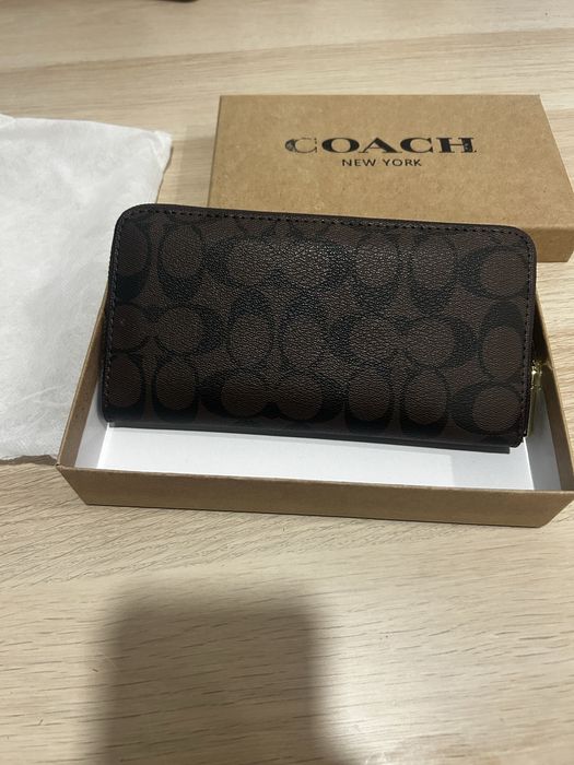 Carteira Coach mulher