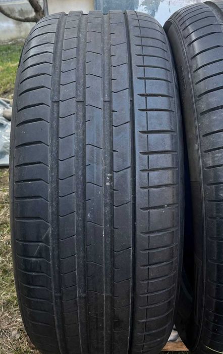 Шини/Резина r19 Pirelli P Zero 235.50.19  2023р.в 7мм