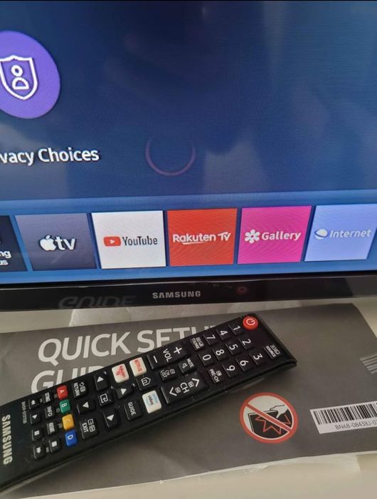 SAMSUNG Smart TV 32"faço entrega  82 cms
