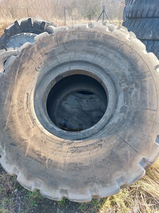Opona 26,5r25 goodyear