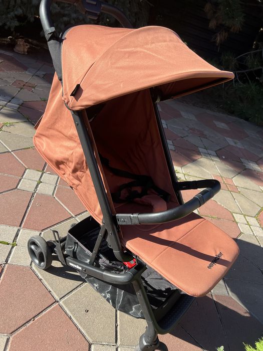 Прогулочная коляска easywalker miley2
