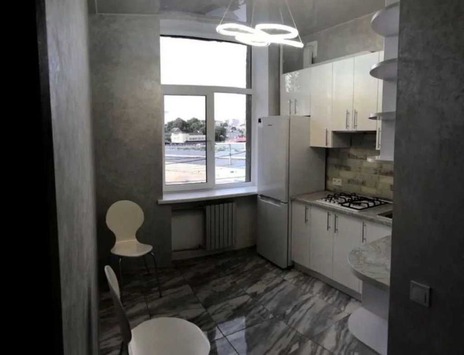 Сдам просторную 2к квартиру пр Яворницкого  рн парк Глобы