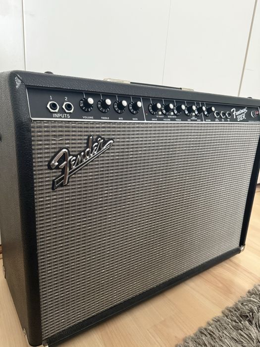 Fender Frontman 212R