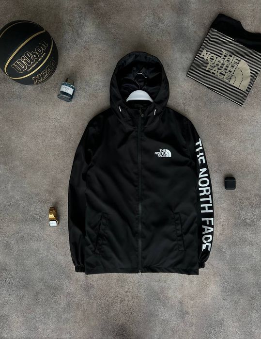 Чоловіча вітровка The North Face Premium