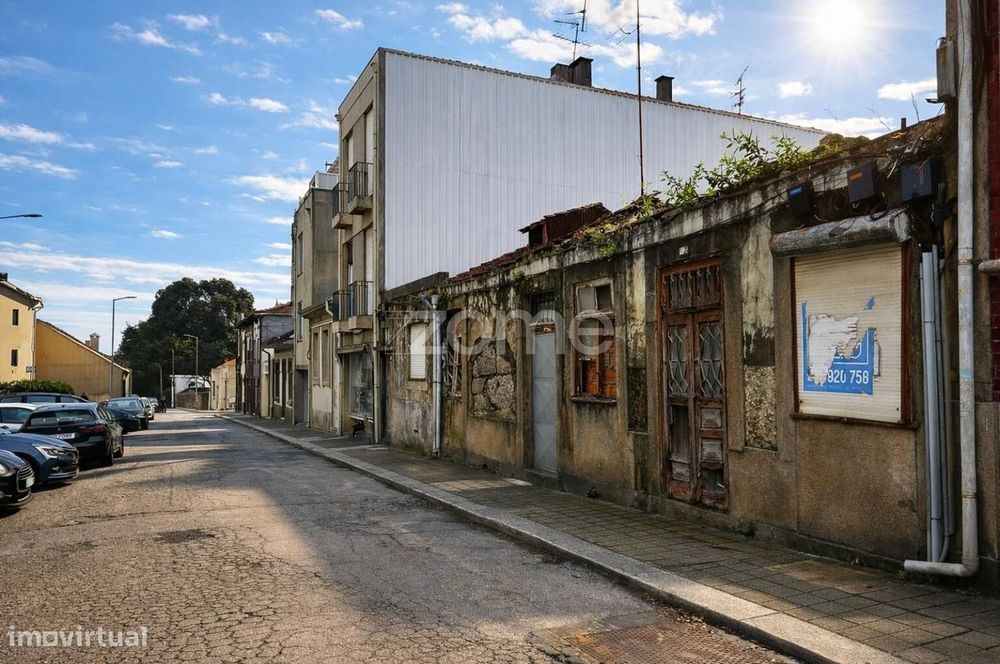 Terreno com projeto aprovado para 10 apartamentos – Polo Universitá...