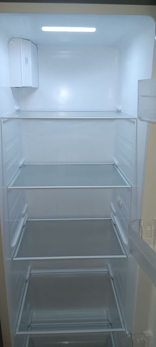 Frigorífico americano