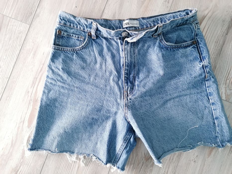 Spodnie krótkie Zara 40