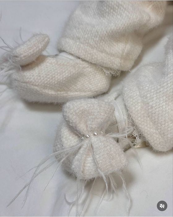 Костюмчик для хрещення з альпаки, неймовірний.