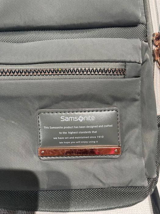 excelente mochila Samsonite