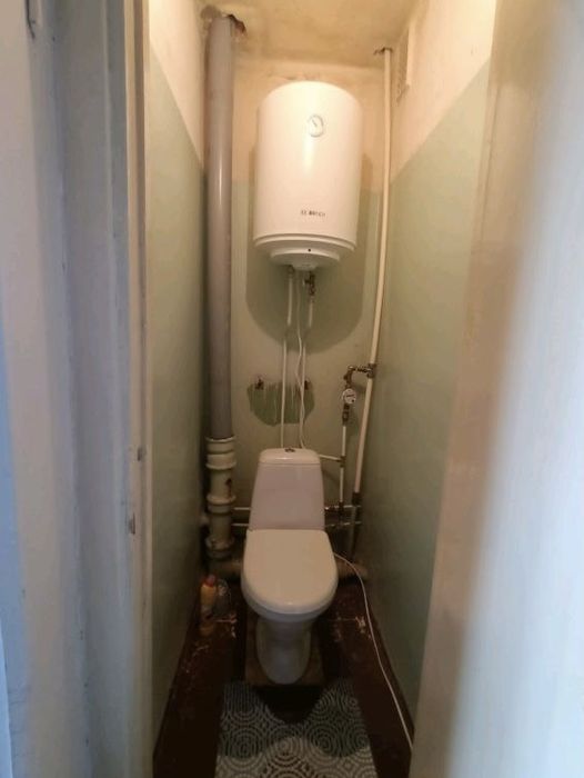 Продам 1 кімнатну квартиру проспект Миру 39( 95 квартал ).