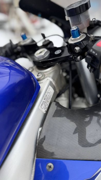 Yamaha r6 свіжопригнана (r1 gsxr hornet fazer fz6 suzuki honda cbr)