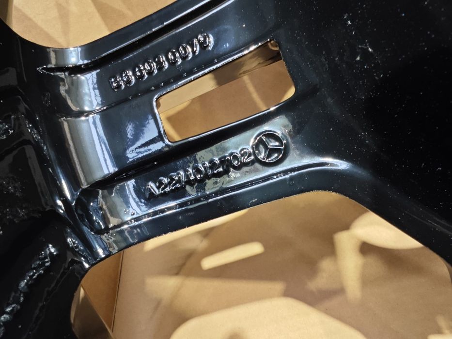 Felgi Aluminiowe Mercedes AMG 18'