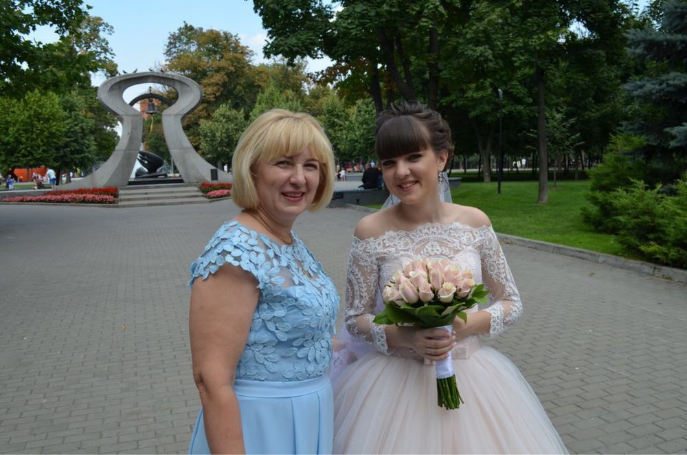 Свадебное платье