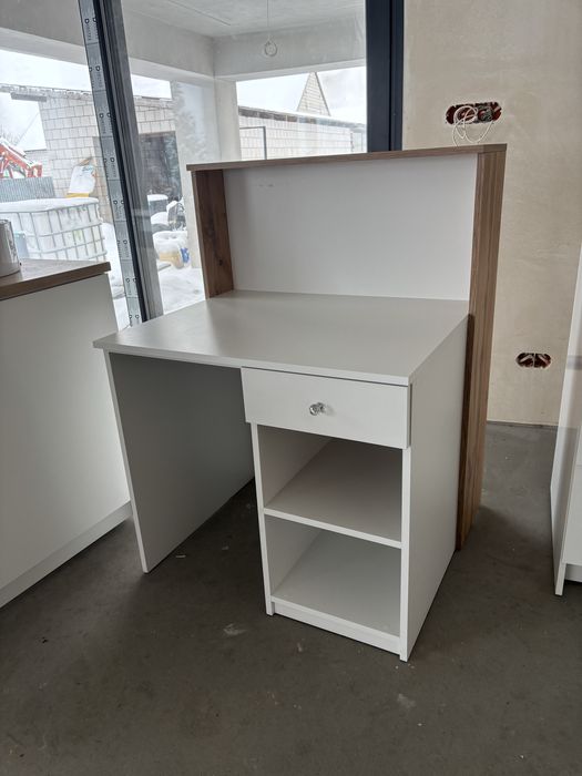 Lada recepcyjna recepcja nowa