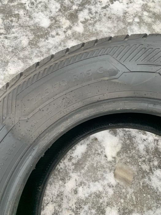 Шини 225/70 R15C Barum  пара  2021 рік 6 мм