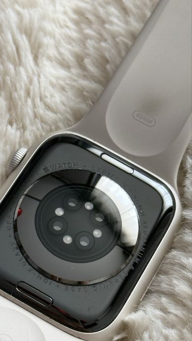 Apple Watch Series 9 45mm Starlight GPS