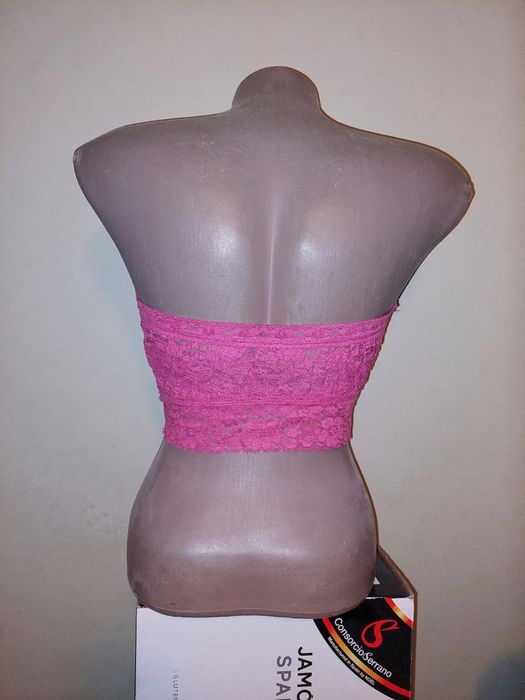 Рожевий ажурний топ asos. Рожевий топ. Ажурний топ.