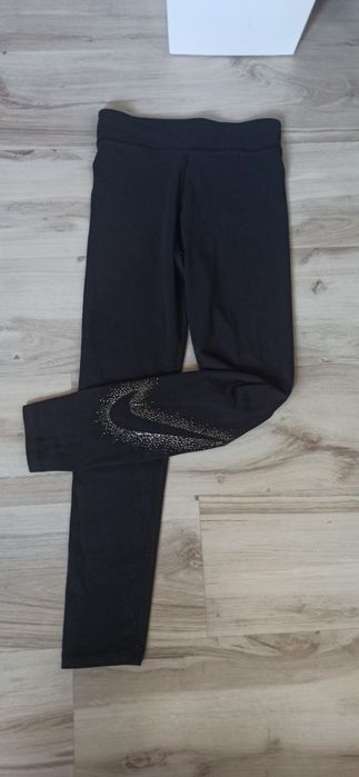 Legginsy Nike 158-164