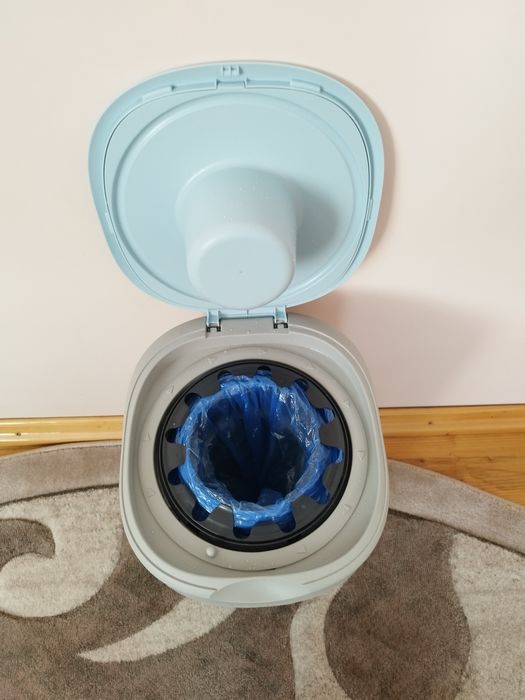 Продається контейнер для памперсів