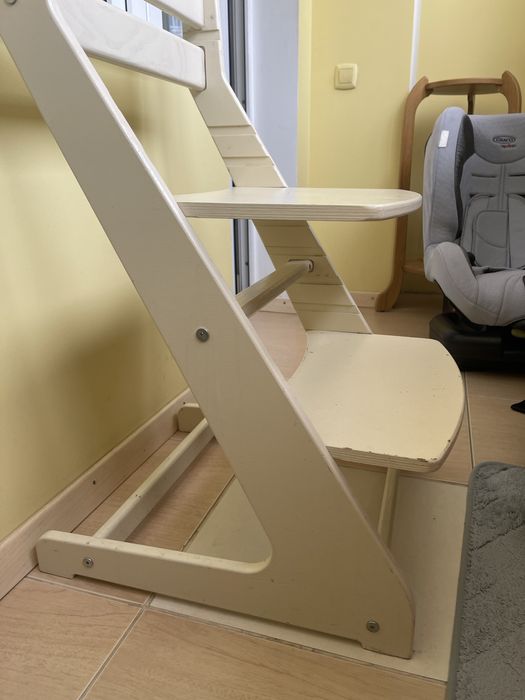 Дитячий стільчик