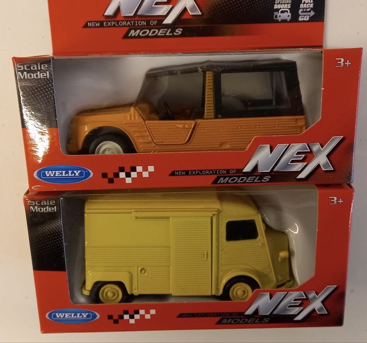 Varios carros escala 1:35