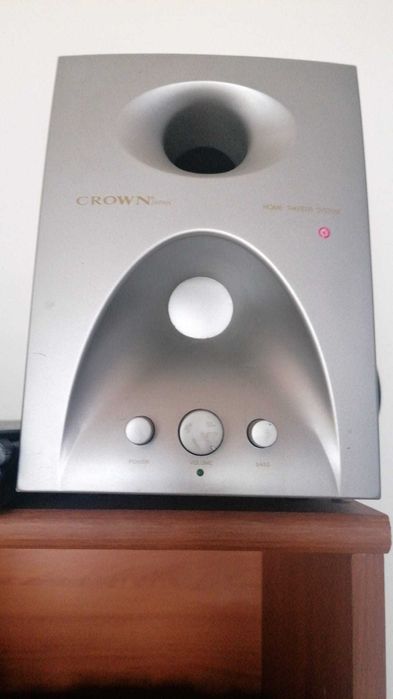 Vendo Subwoofer Crown