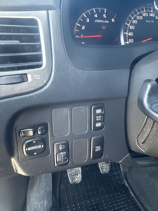 Продам тойота авесис версо