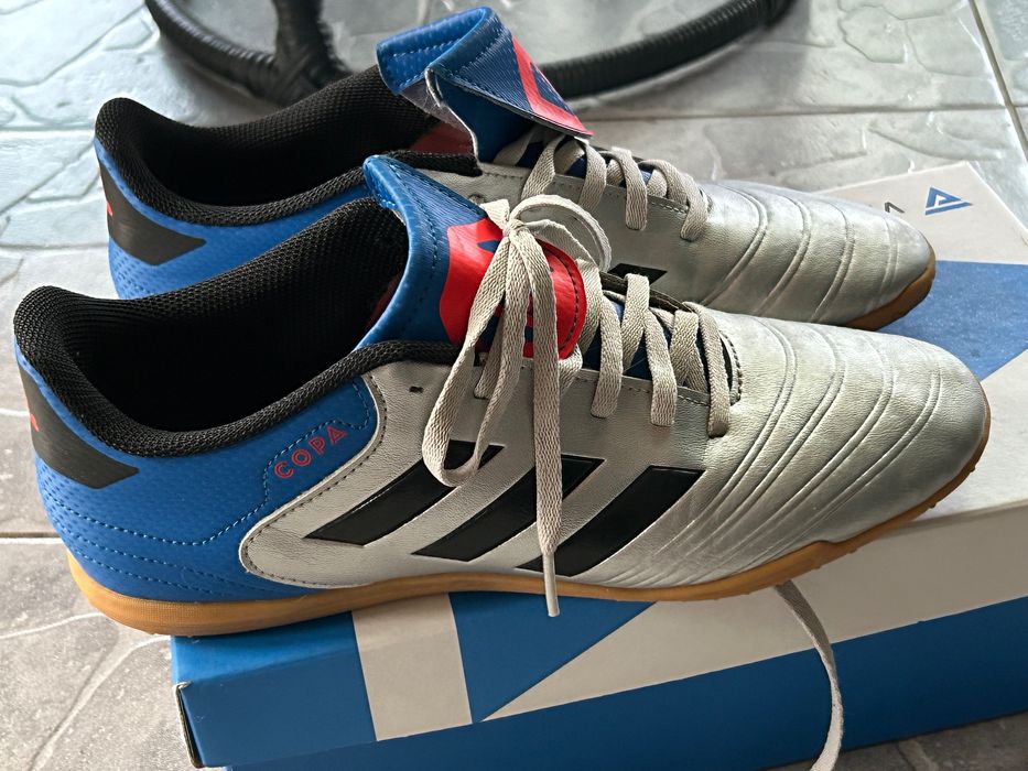 Футзалки adidas 41 розмір