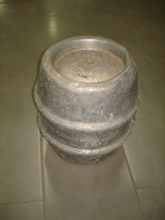 Barril de Cerveja 100% original antigo de alumínio