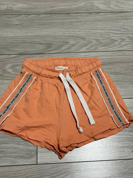 Шортики Terranova