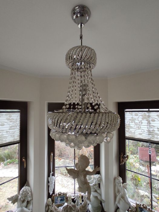 Żyrandol kryształowy kule