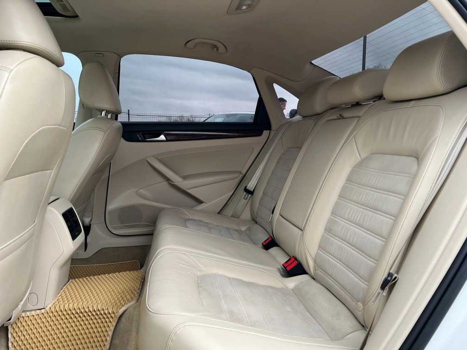 Volkswagen Passat 2012