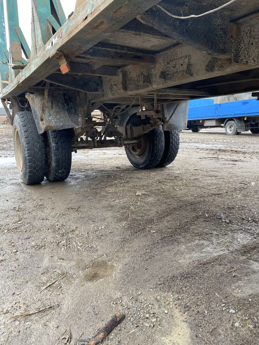 Продам прицеп лісовий урал камаз