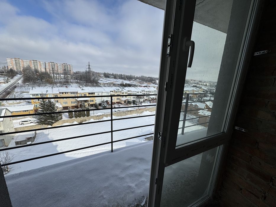 Продаж 3-к квартири в новобудові