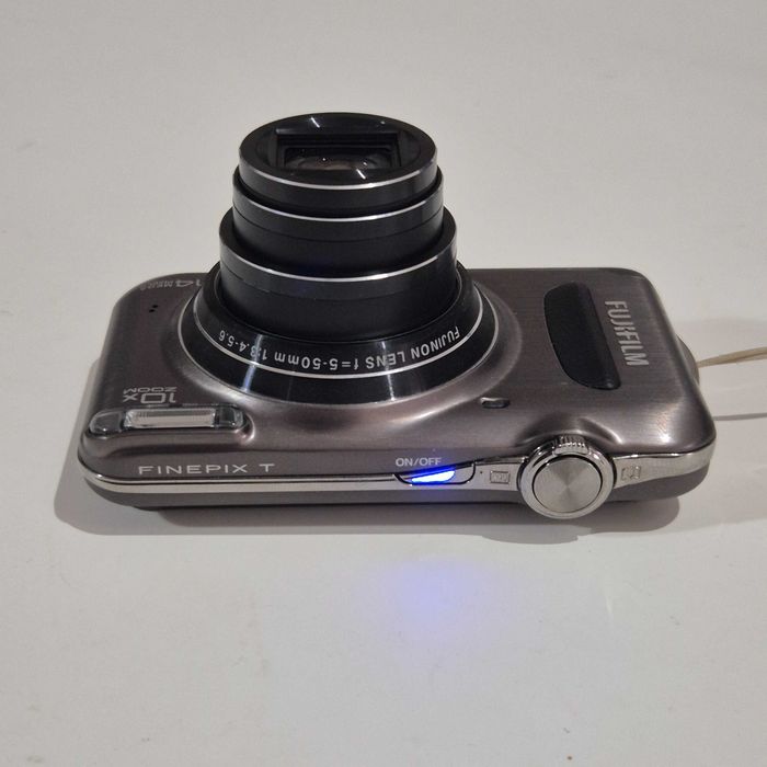 Fujifilm Finepix T200 - Máquina fotográfica digital compacta