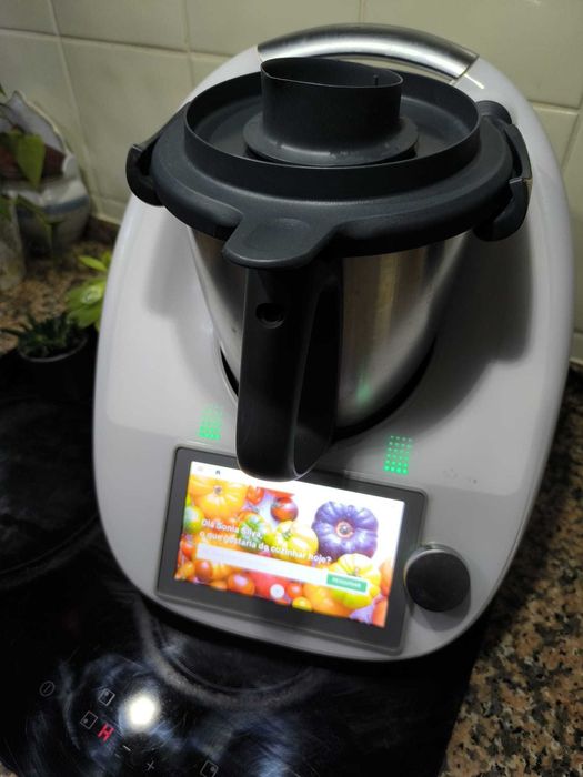 Vendo Bimby TM6 Semi Nova