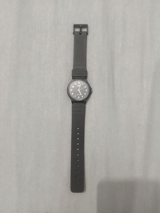 Relógio Casio MQ-24