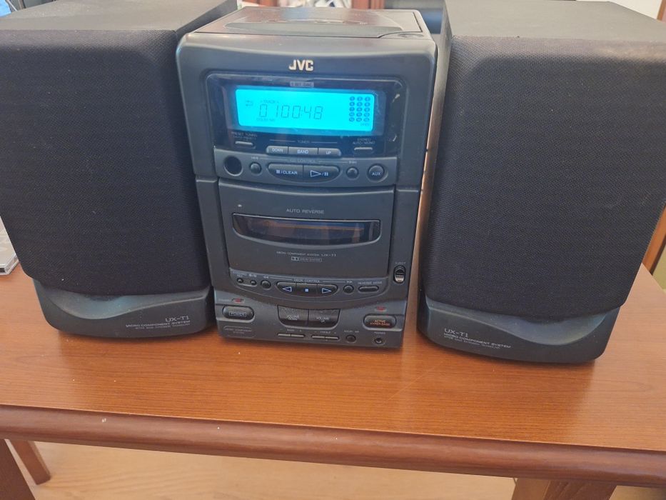 WIEŻA  JVC Model UX T1/kolumny model UX-BS1005