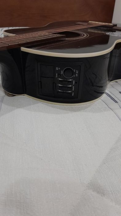 Viola Acústica Eletrificada