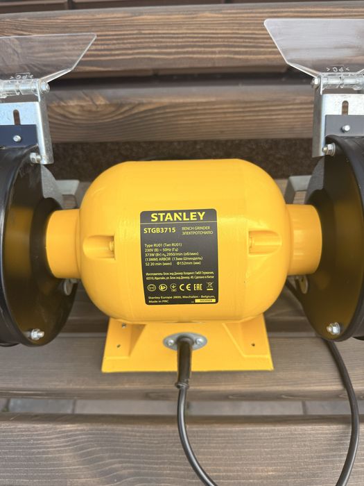 Точило Stanley STGB3715