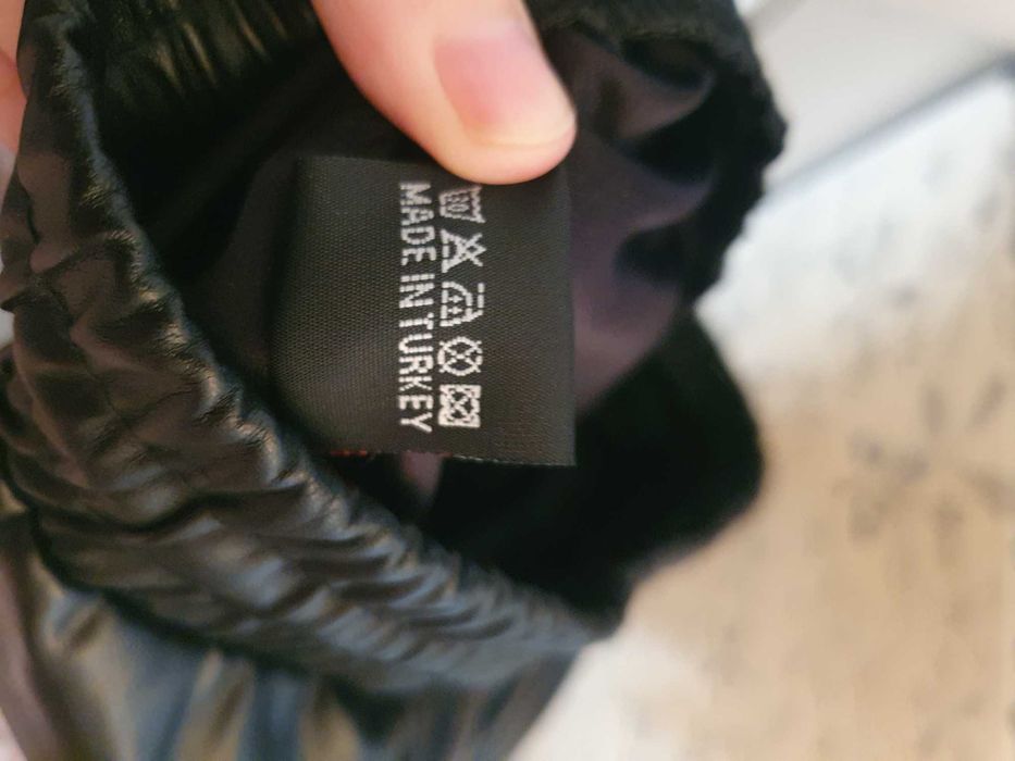 Штани жіночі шкірзам