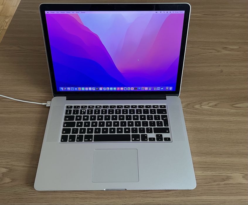 MacBook Pro 15 Retina intel i7 2,7Ghz NOWA BATERIA !